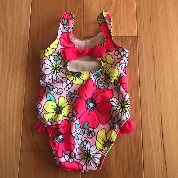 Girls floral swimsuit - Picture 2 of 3